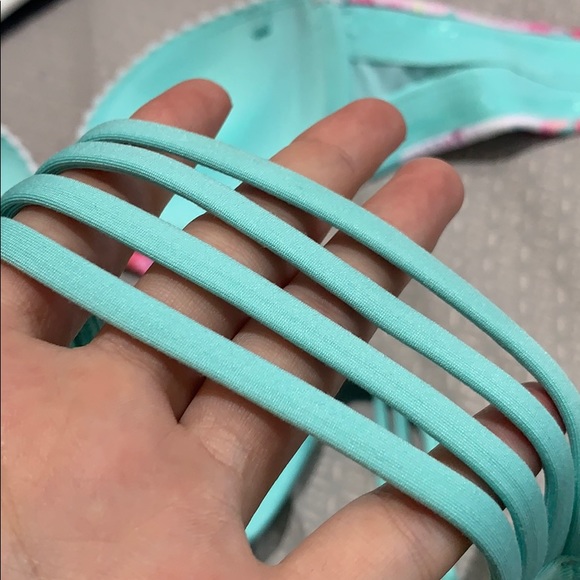 LaVie en Rose Floral XS swimsuit 🌸 - Picture 8 of 8